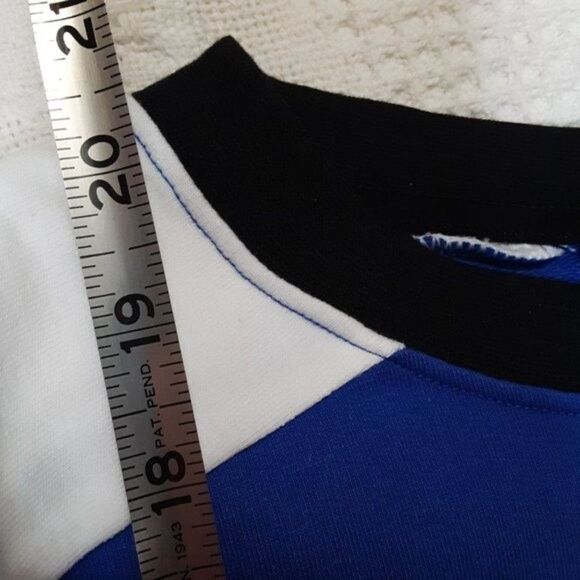 The North Face Crop Women's Sweater size L - Picture 9 of 10